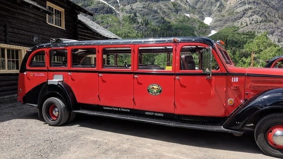 Red Bus Tour in Glacier National Park