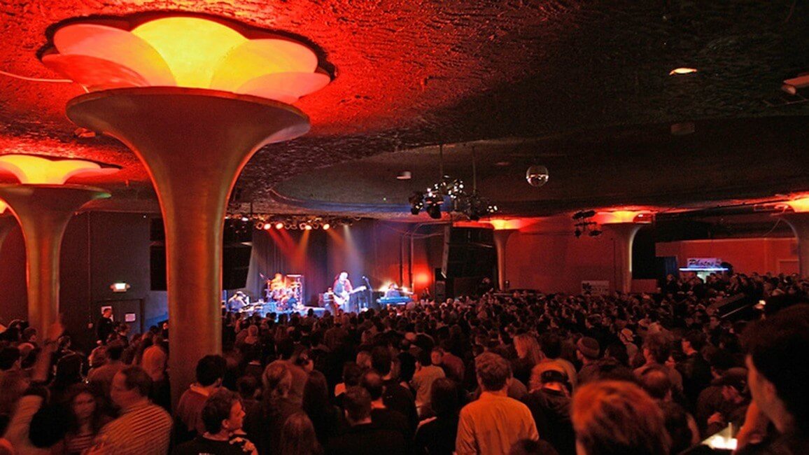 Seattle, The Showbox, classic Seattle music venue, First Avenue, Pike Place Market district,