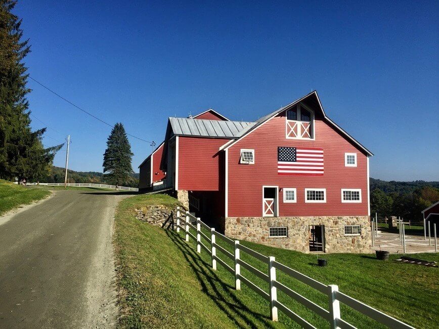 Vermont Barn American Flag