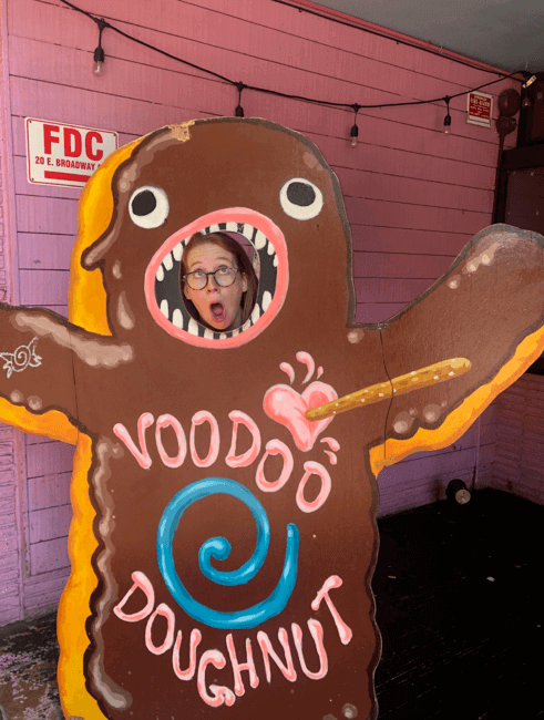 voodoo doughnuts portland oregon