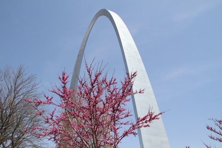 The Gateway Arch during springtime.