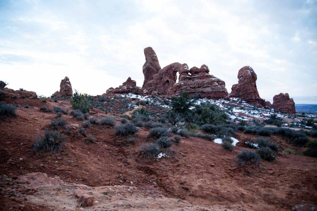 Sand Dune Arch Trail